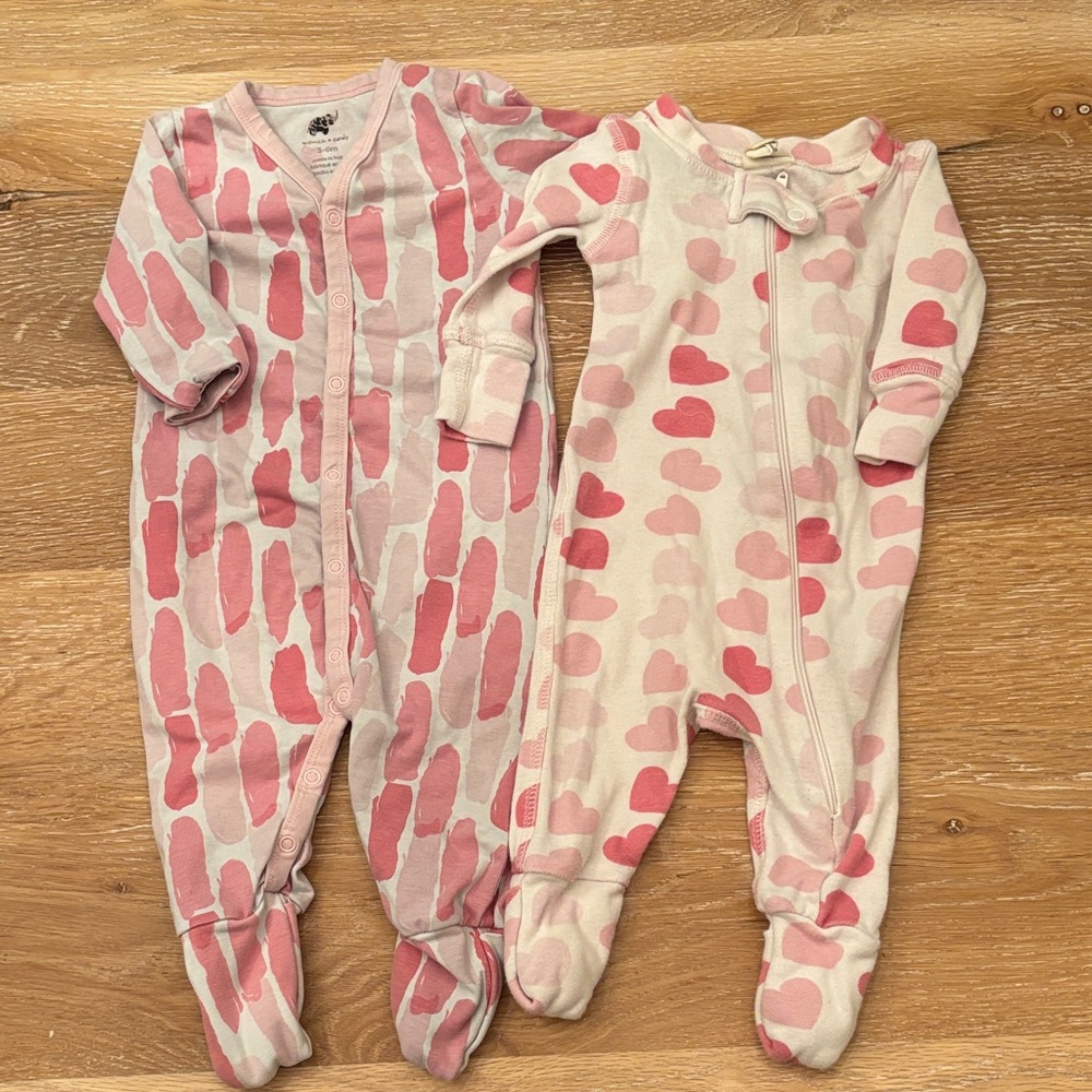 Monica + Andy Pink Heart and Stripe Kids Footies